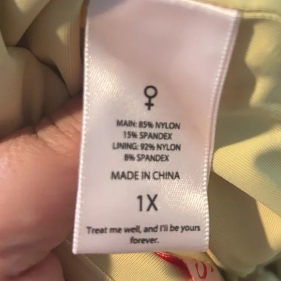 The Blonde Floral Cannes one piece swimsuit; 1X - Picture 9 of 11